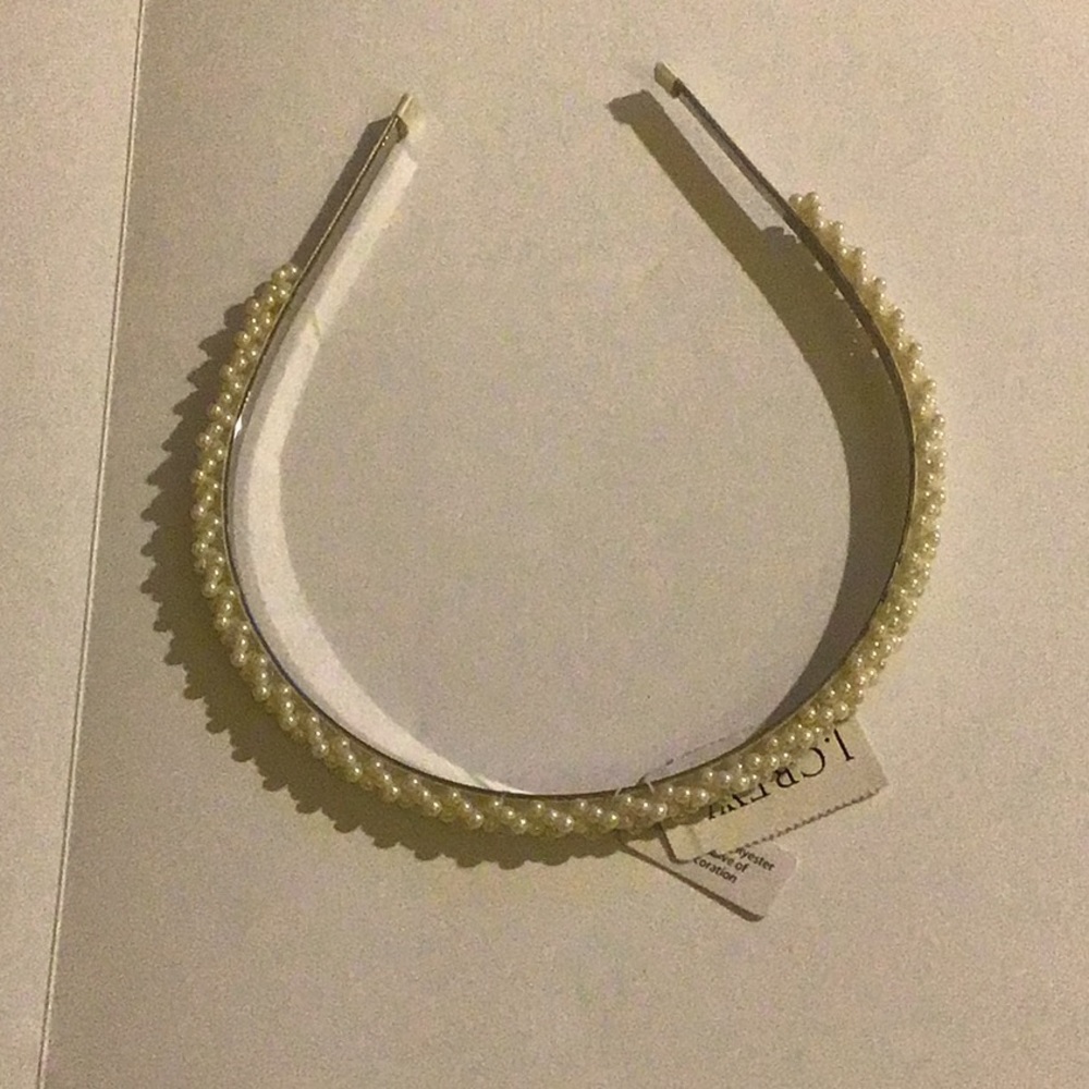 Plastic pearl bead headband